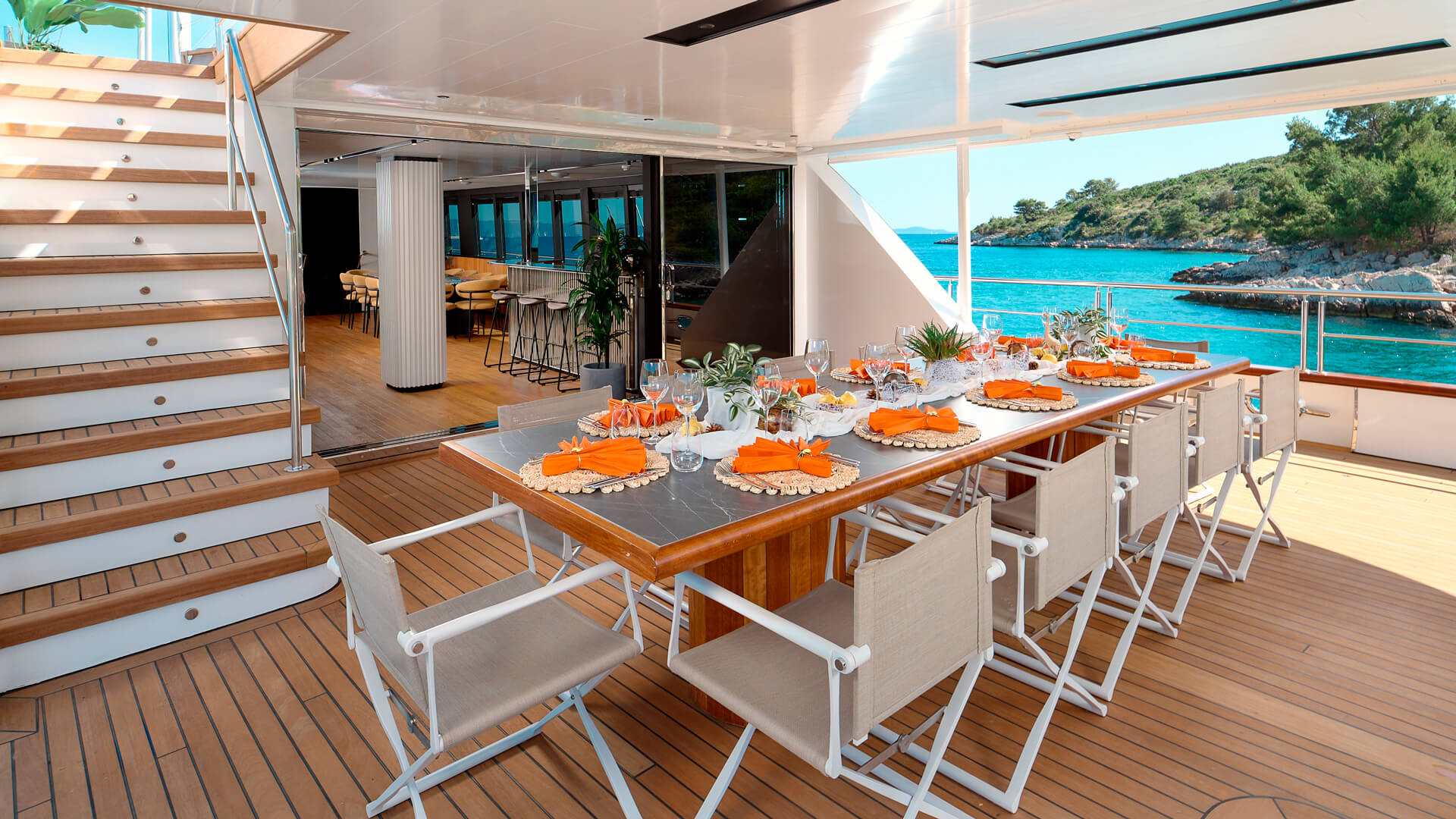 MARALLURE gallery image 6