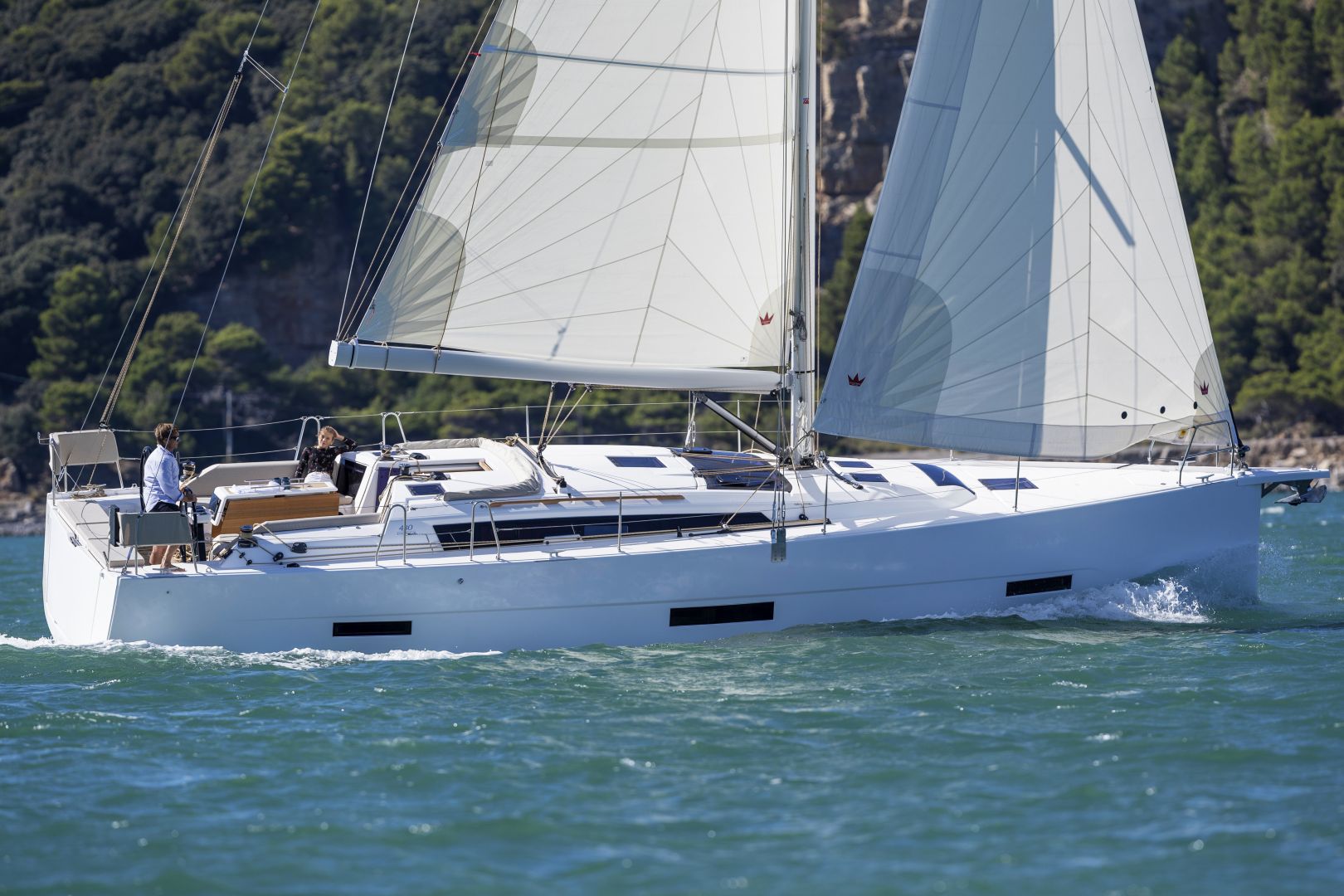 DUFOUR 430 TRINITY