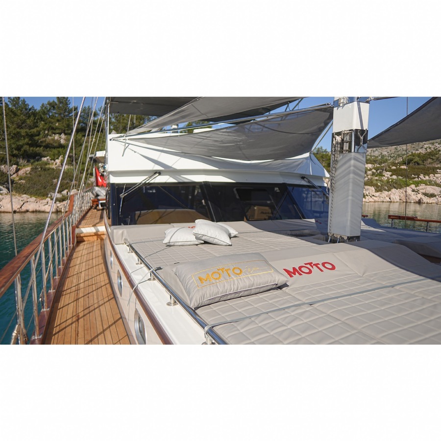 MOTTO gallery image 22