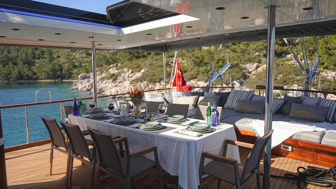 MOTTO gallery image 14